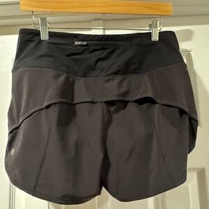 Lululemon Black Speed Up Hi Rise Shorts - 8 - xlnt
